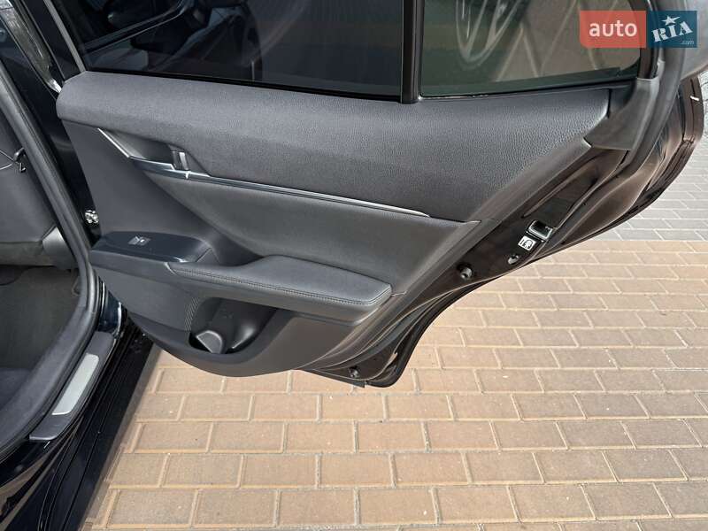 Седан Toyota Camry 2020 в Белой Церкви