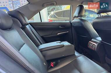 Седан Toyota Camry 2012 в 