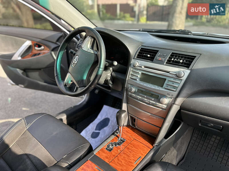 Седан Toyota Camry 2008 в Первомайську