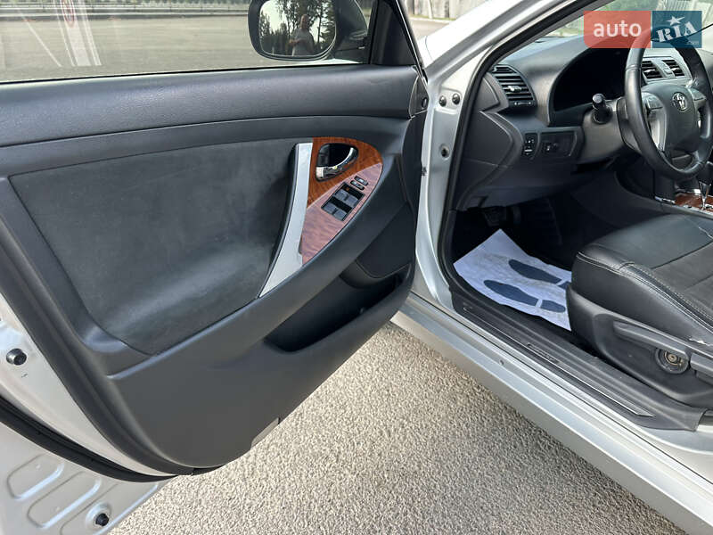 Седан Toyota Camry 2008 в Первомайську