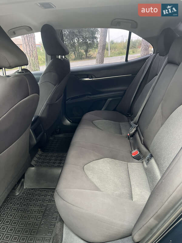 Седан Toyota Camry 2018 в Киеве фото 29 Седан Toyota Camry 2018 в Киеве