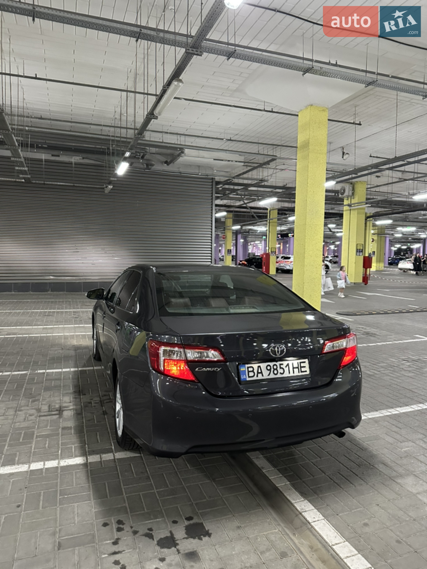 2015 Toyota Camry - мініатюра 23