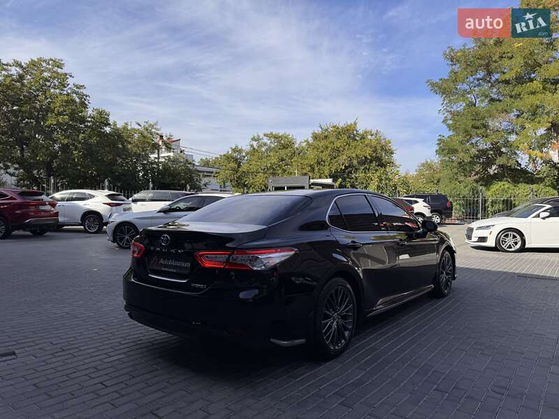 Седан Toyota Camry 2020 в Одесі