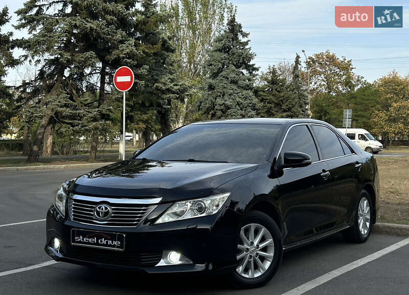 Toyota Camry 2013