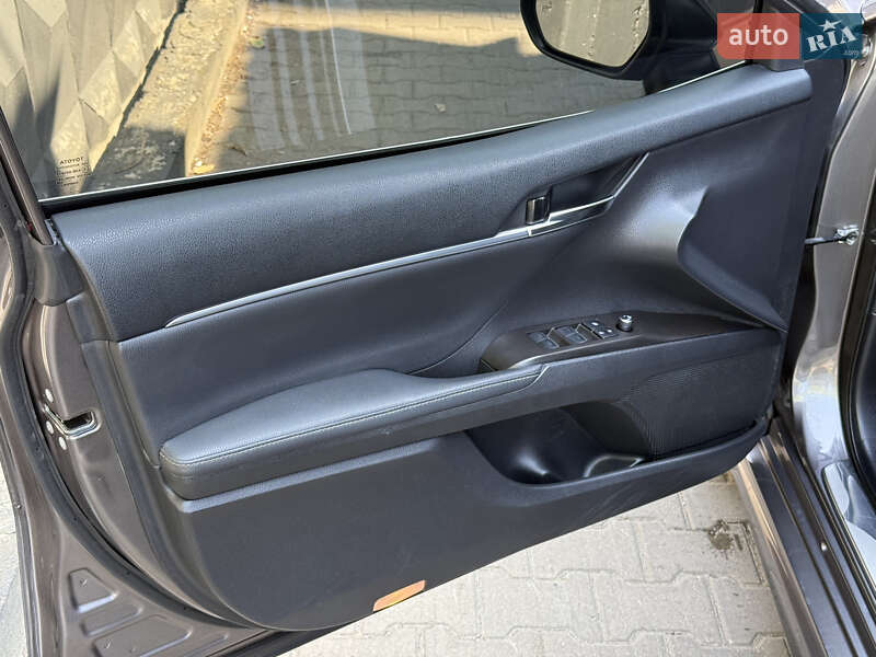 Седан Toyota Camry 2022 в Броварах фото 37 Седан Toyota Camry 2022 в Броварах