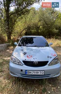 Седан Toyota Camry 2004 в Белгороде-Днестровском