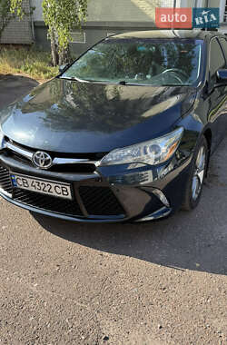 Седан Toyota Camry 2016 в Чернигове
