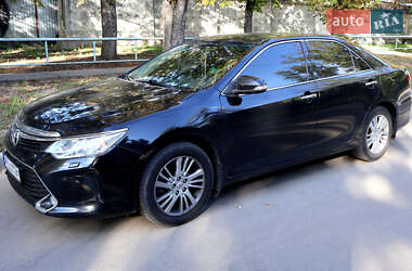 Седан Toyota Camry 2015 в Харькове