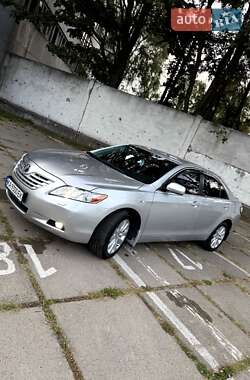Седан Toyota Camry 2006 в Києві