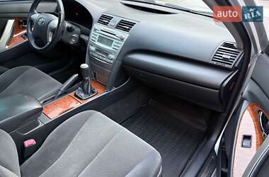 Седан Toyota Camry 2008 в 