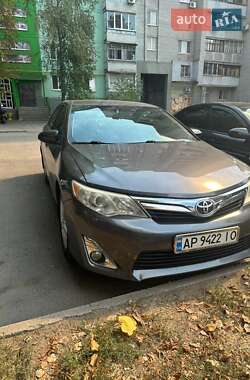 Седан Toyota Camry 2012 в Запоріжжі
