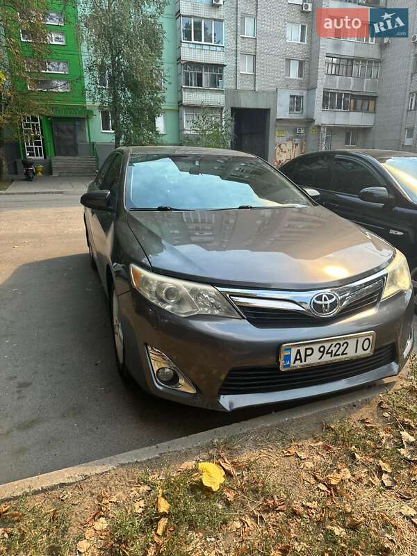 Toyota Camry 2012