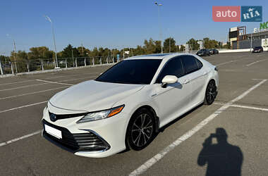 Седан Toyota Camry 2021 в Києві
