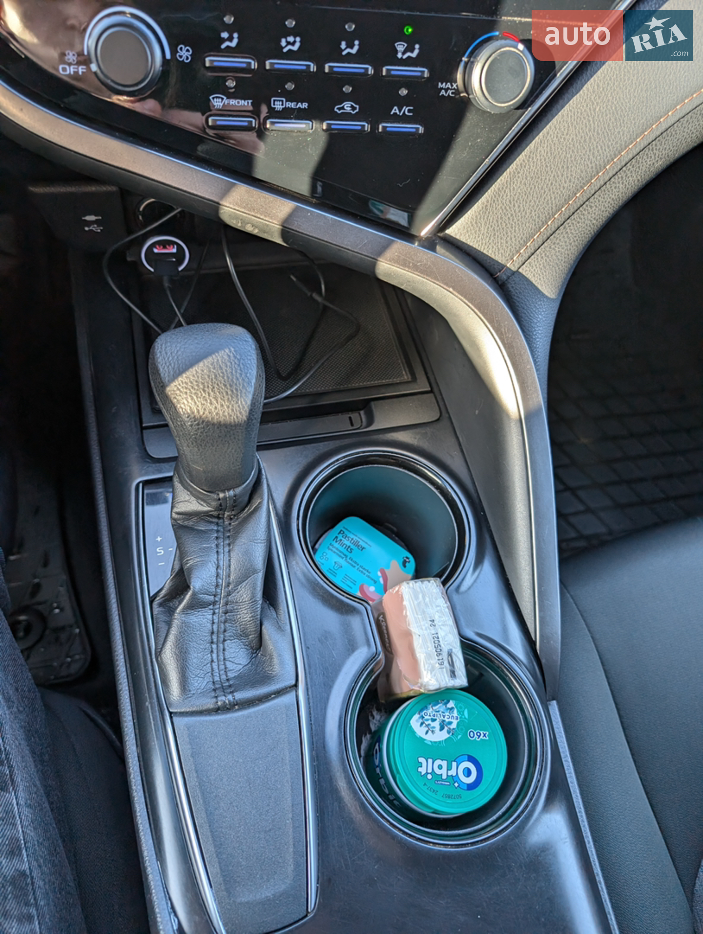 2017 Toyota Camry - мініатюра 21