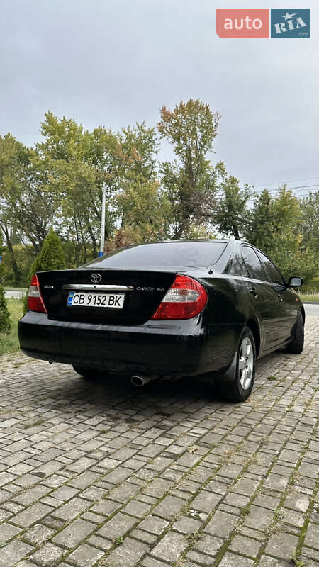 Седан Toyota Camry 2003 в Чернигове