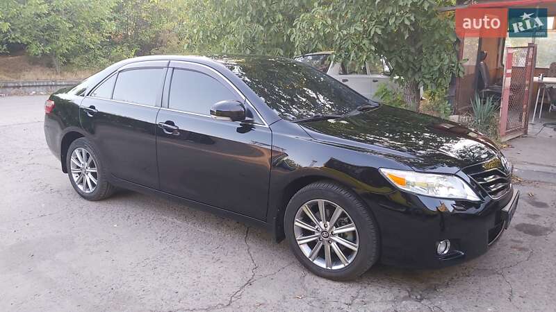 Седан Toyota Camry 2011 в 