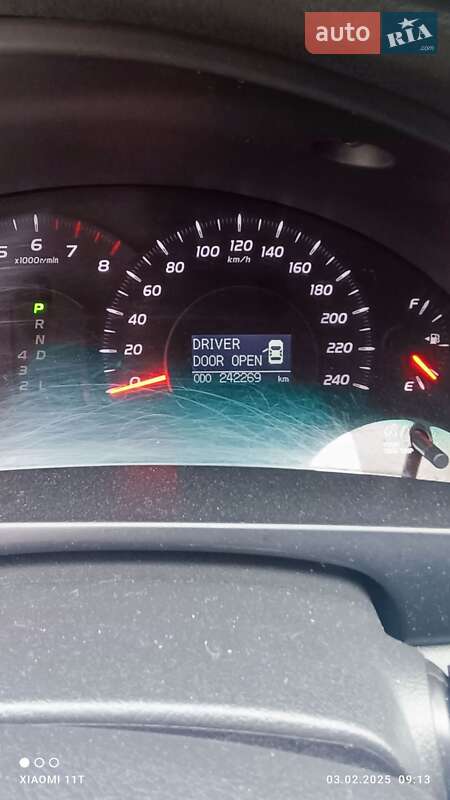 Седан Toyota Camry 2008 в Києві