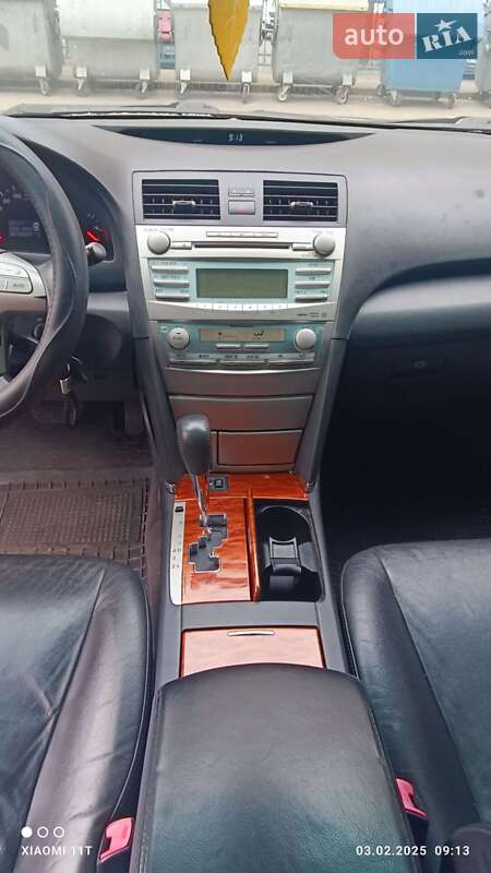 Седан Toyota Camry 2008 в Києві