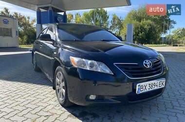Седан Toyota Camry 2008 в Хмельницком