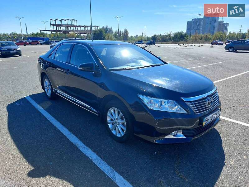 Седан Toyota Camry 2012 в Киеве фото 7 Седан Toyota Camry 2012 в Киеве