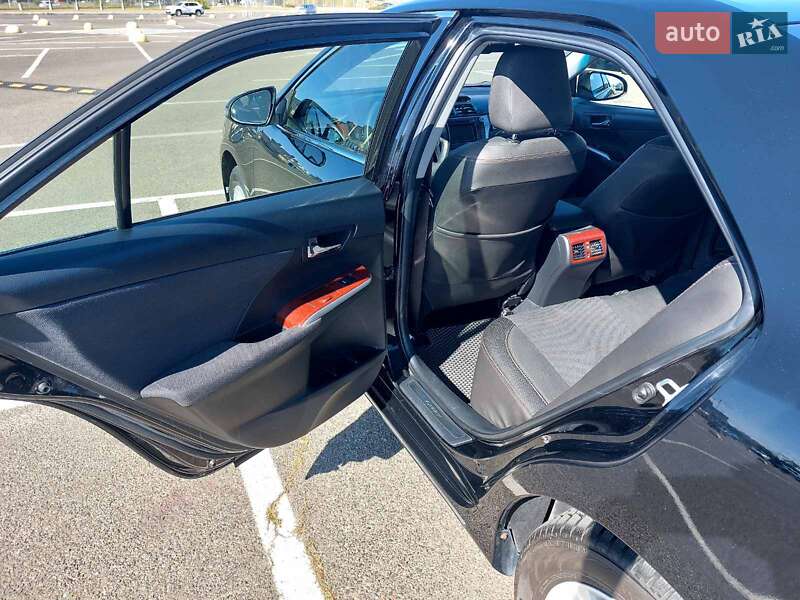 Седан Toyota Camry 2012 в Киеве фото 17 Седан Toyota Camry 2012 в Киеве
