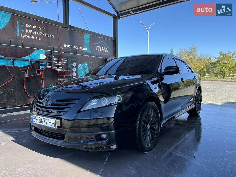 Седан Toyota Camry 2008 в Южноукраїнську