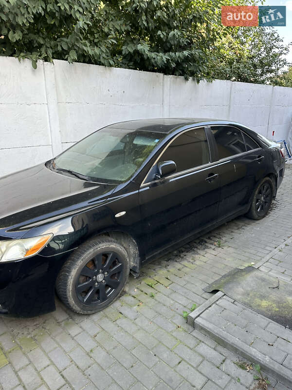 Седан Toyota Camry 2008 в Луцьку