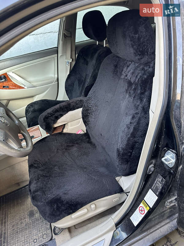 Седан Toyota Camry 2008 в Луцьку