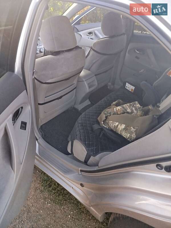 Седан Toyota Camry 2008 в Голованівську