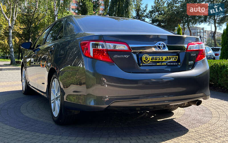 Седан Toyota Camry 2013 в Львове фото 5 Седан Toyota Camry 2013 в Львове