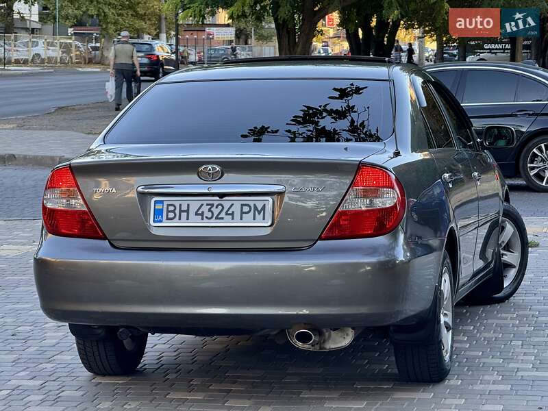 Седан Toyota Camry 2002 в Одесі