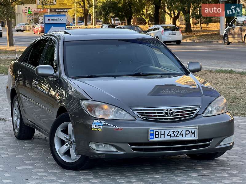 Седан Toyota Camry 2002 в Одесі