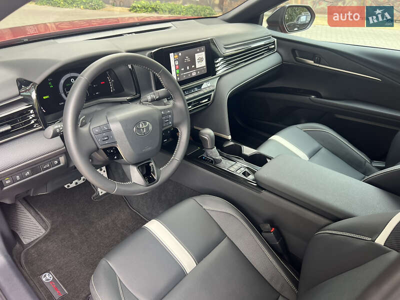 Седан Toyota Camry 2024 в Киеве фото 26 Седан Toyota Camry 2024 в Киеве