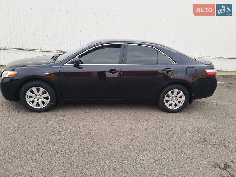 Седан Toyota Camry 2007 в Луцьку