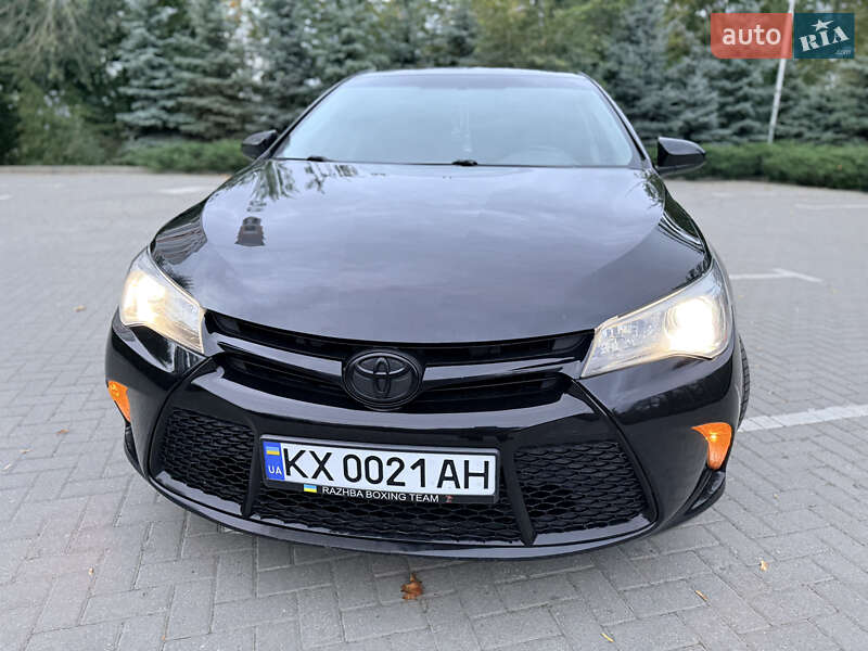 Седан Toyota Camry 2016 в Харькове фото 3 Седан Toyota Camry 2016 в Харькове