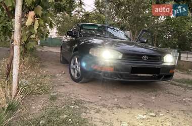 Седан Toyota Camry 1994 в Николаеве