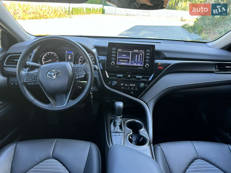 Седан Toyota Camry 2022 в Луцке фото 31 Седан Toyota Camry 2022 в Луцке