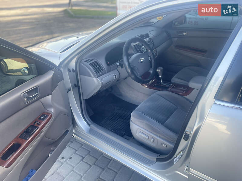 Седан Toyota Camry 2004 в Ковелі