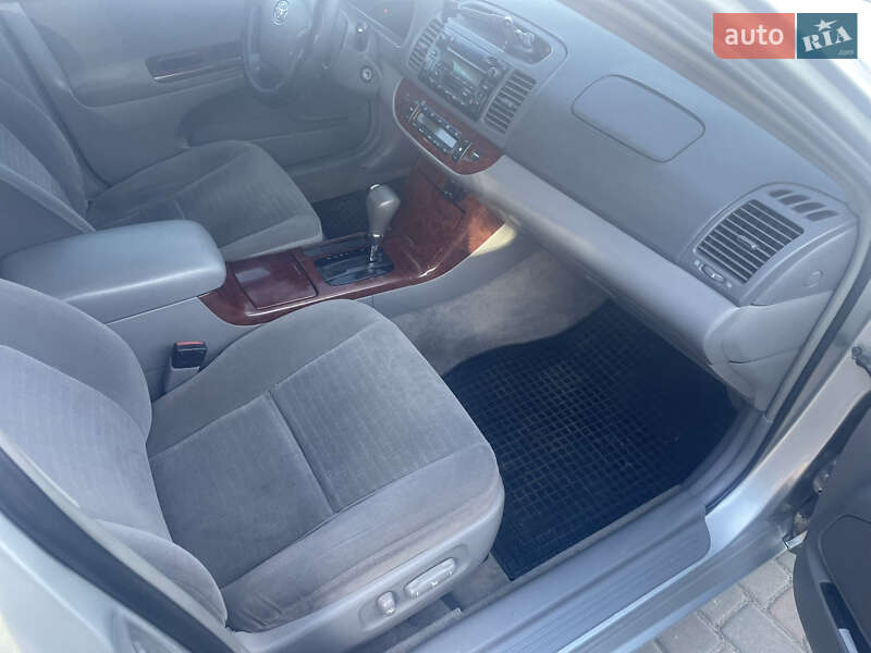 Седан Toyota Camry 2004 в Ковелі