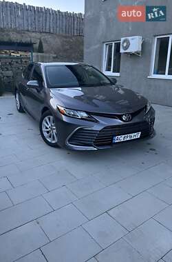 Седан Toyota Camry 2021 в Луцке