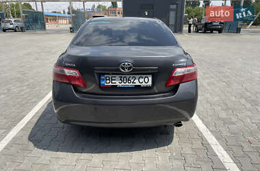 Седан Toyota Camry 2007 в Николаеве