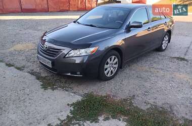 Седан Toyota Camry 2007 в Подольске