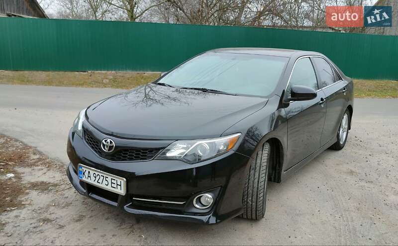 Toyota Camry 2013