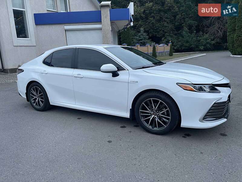 Седан Toyota Camry 2021 в Полтаві