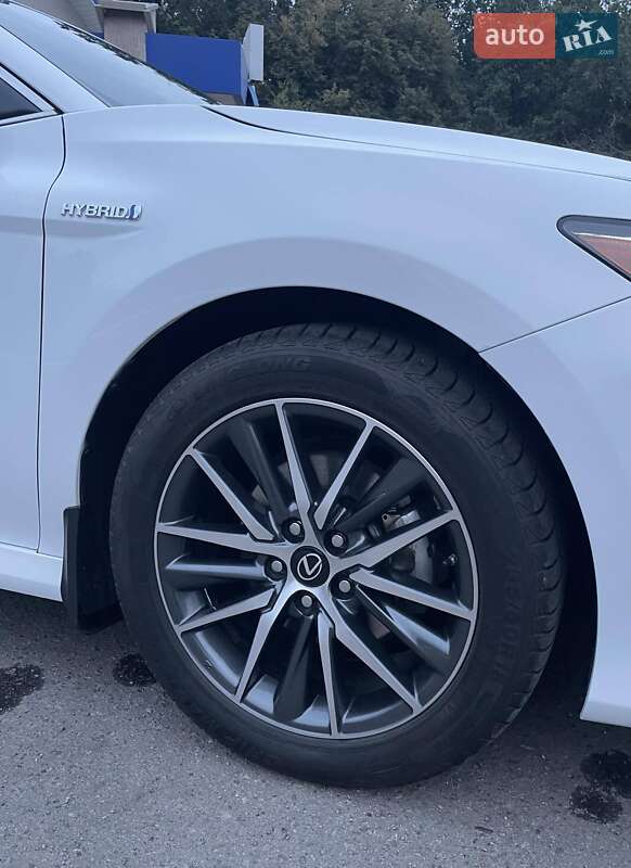 Седан Toyota Camry 2021 в Полтаві