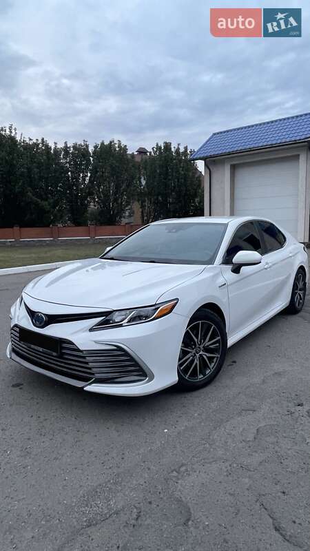 Седан Toyota Camry 2021 в Полтаві