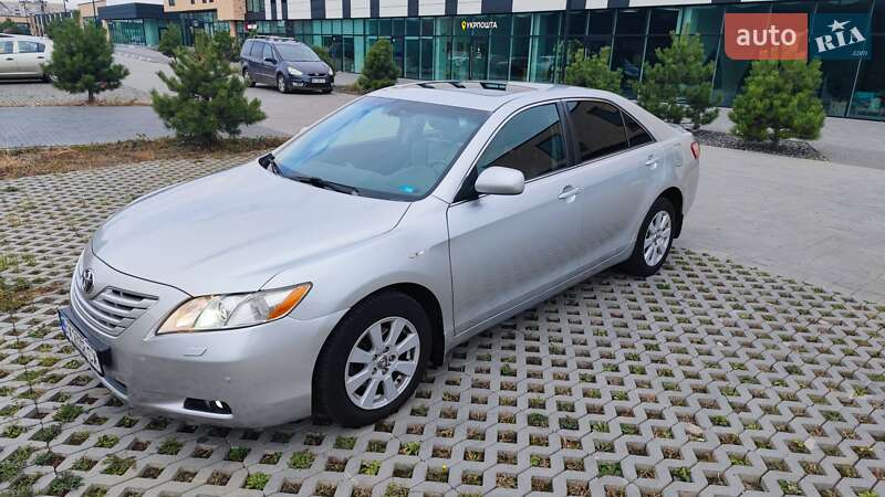 Седан Toyota Camry 2007 в Хмельницькому
