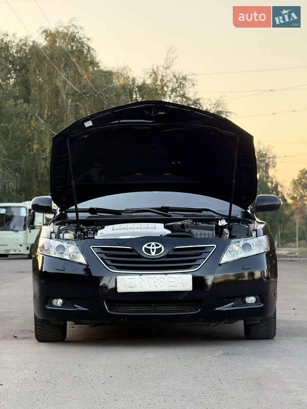 Седан Toyota Camry 2008 в Черкасах