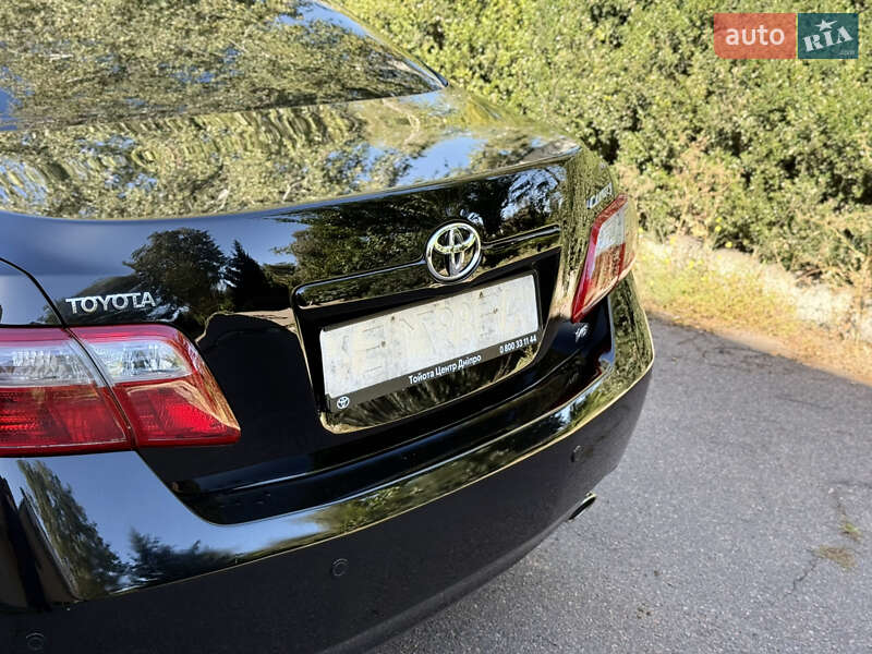 Седан Toyota Camry 2008 в Черкасах