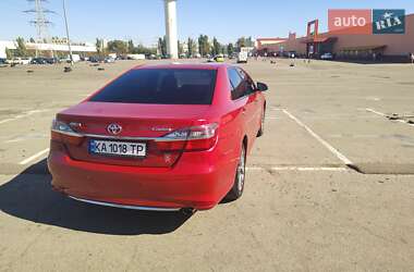 Седан Toyota Camry 2016 в 